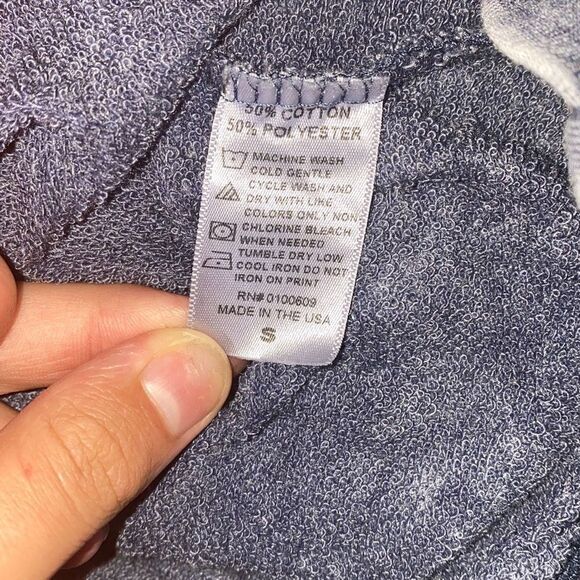 Junkfood Women's Long Sleeve Light Acid Wash Gray Sweatshirt Size S - Picture 6 of 6